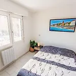 Port D'attache-12 By Interhome * Frejus